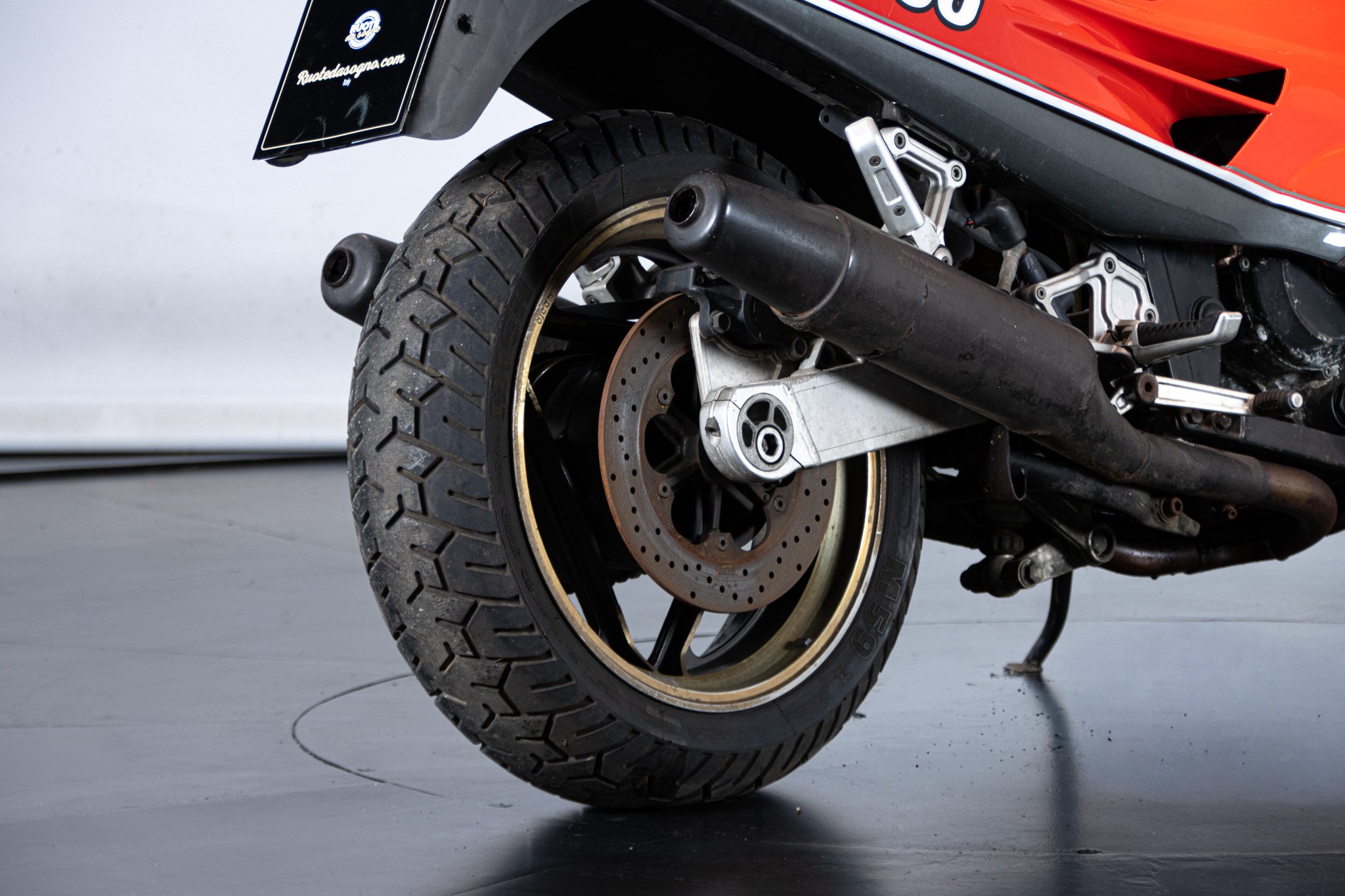 Ducati PASO 750 