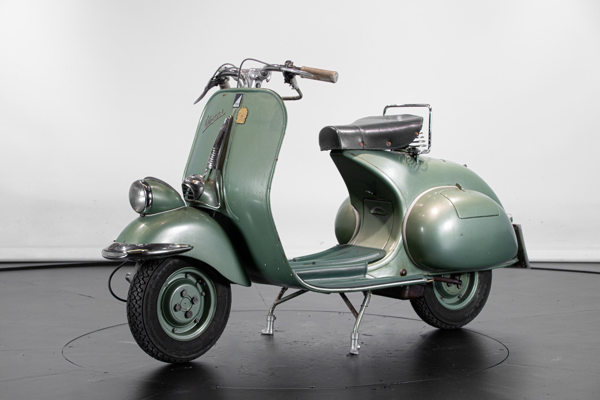 Piaggio Vespa 125 V30 M FARO BASSO 