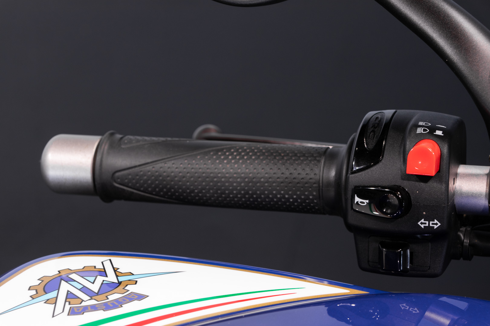 MV Agusta BRUTALE 910 R WORLD CHAMPION    