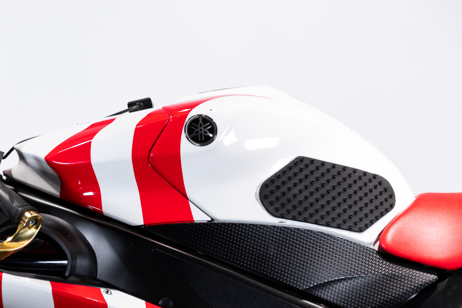 Yamaha R1 10° ANNIVERSARIO N° 61\\500 