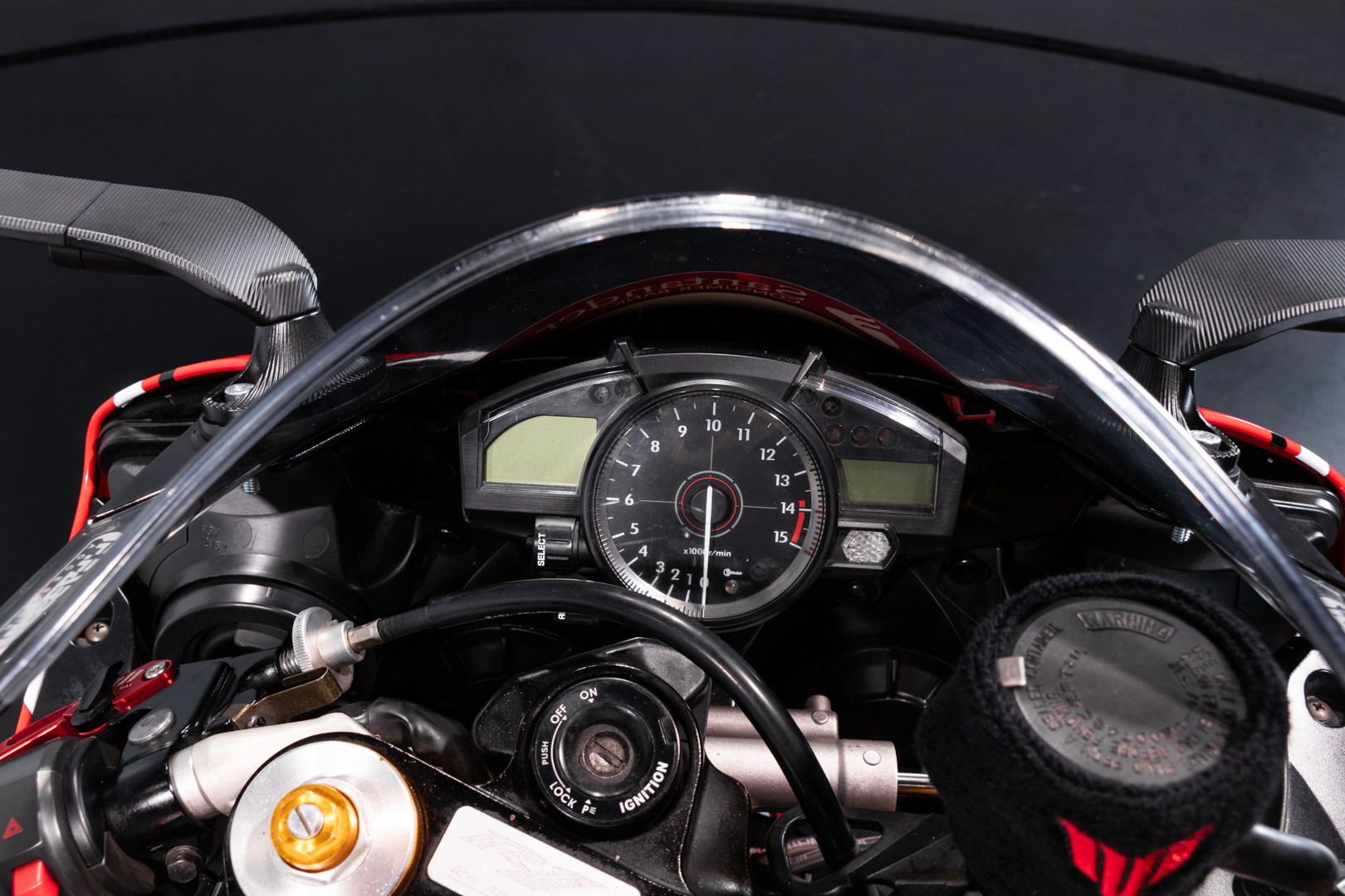 Yamaha R1 10° ANNIVERSARIO N° 61\\500 