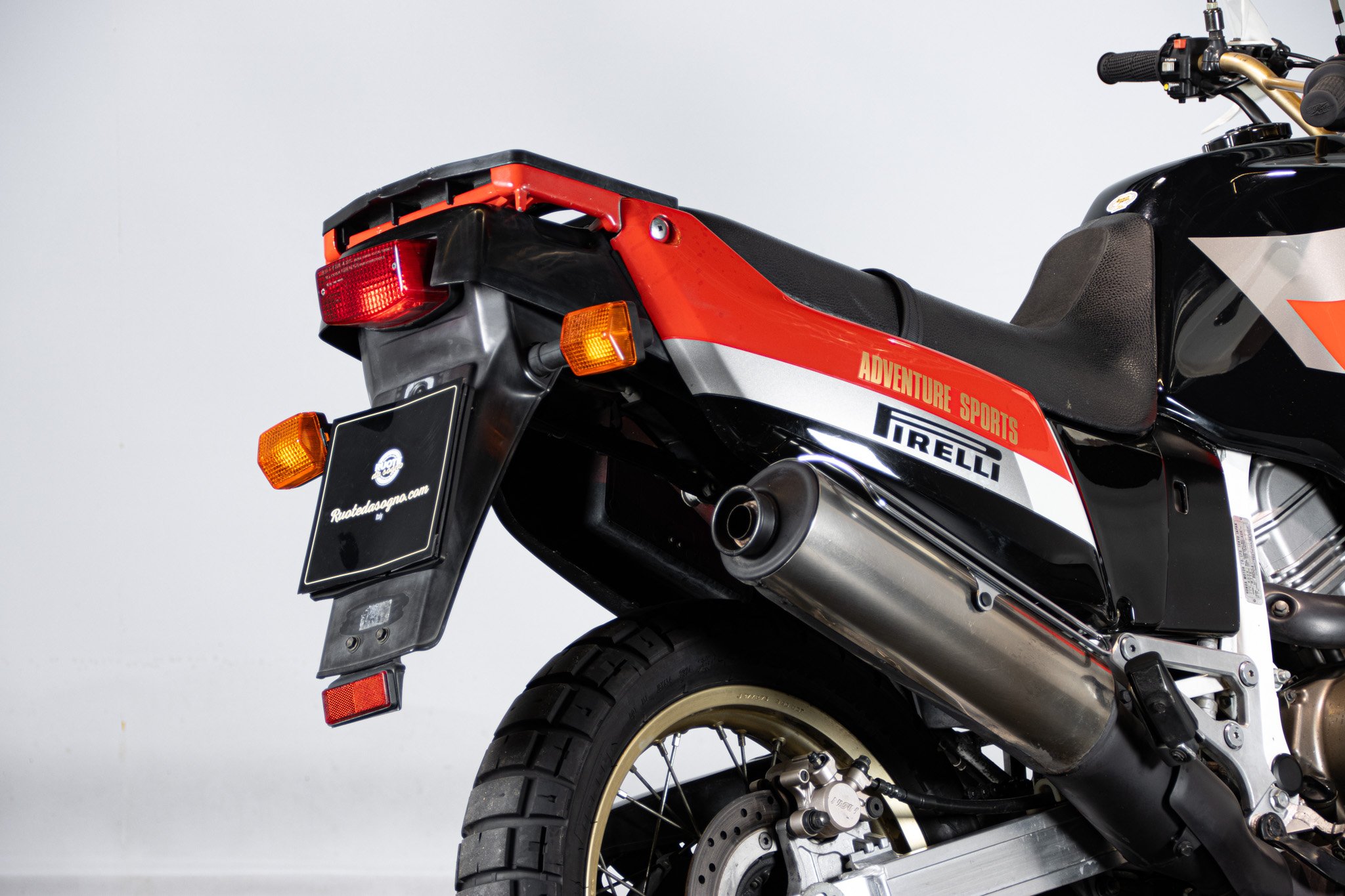 Honda AFRICA TWIN 750 