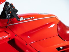 Ducati PASO 750 
