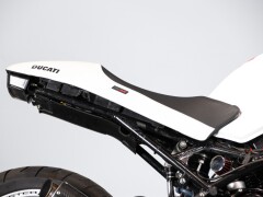 Ducati MONSTER 900 