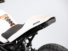 Ducati MONSTER 900 