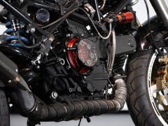 Ducati MONSTER 900 