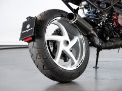 Ducati MONSTER 900 