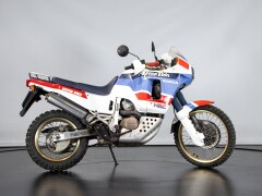 Honda XRV 650 AFRICA TWIN 