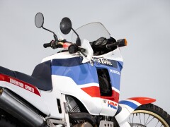 Honda XRV 650 AFRICA TWIN 