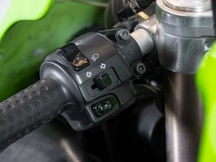 Kawasaki ZX-7R 