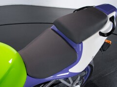 Kawasaki ZX-7R 