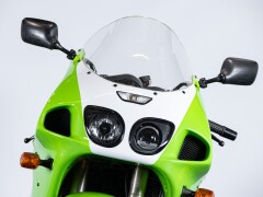 Kawasaki ZX-7R 