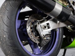Kawasaki ZX-7R 