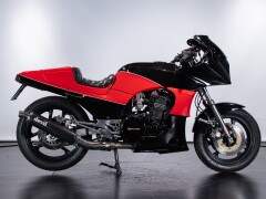 Kawasaki GPZ 900 