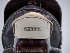 Piaggio VESPA 125 PRIMAVERA \"COCA-COLA\" 