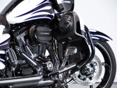 Harley Davidson STREET GLIDE CVO 
