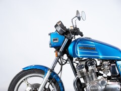 Suzuki GSX 750 