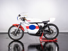 Yamaha TZ 350 Johnny Cecotto Replica 